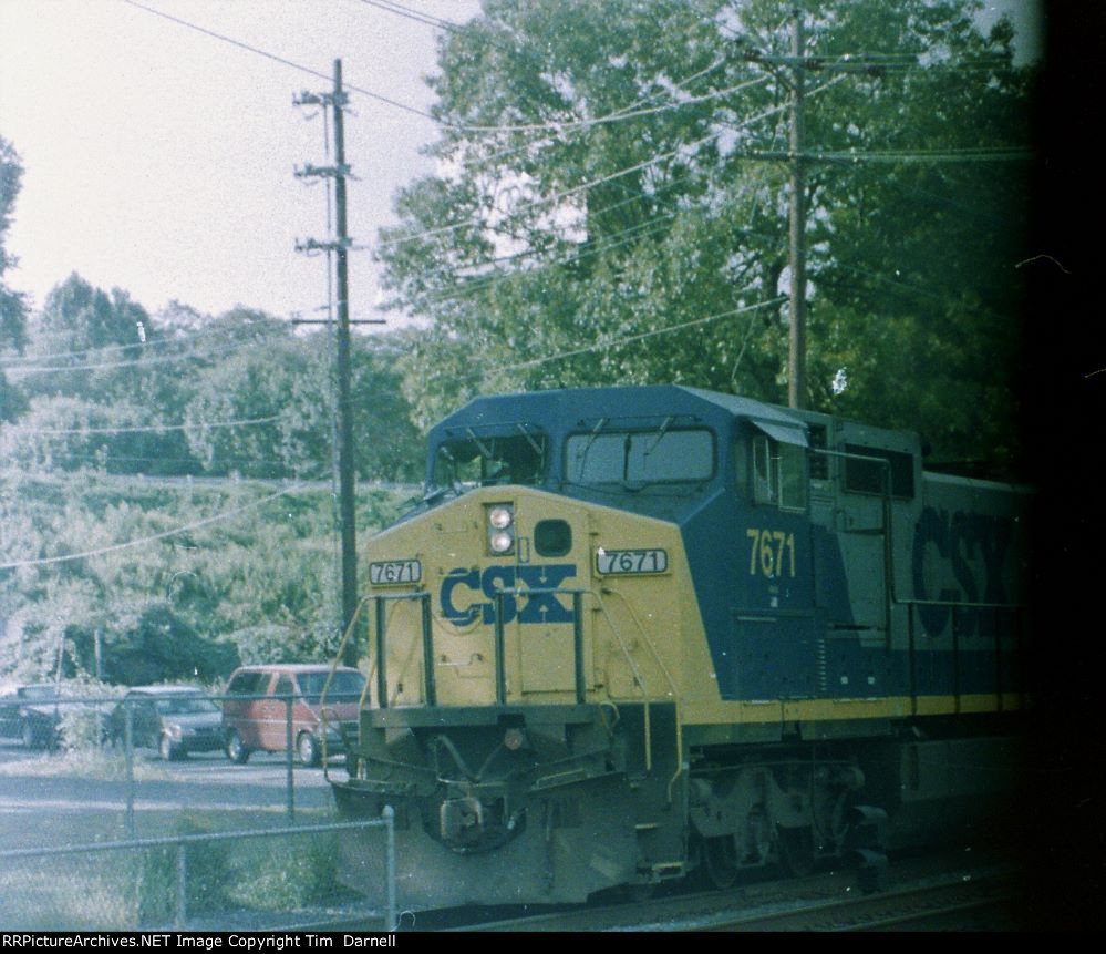 CSX 7671 on CSOI